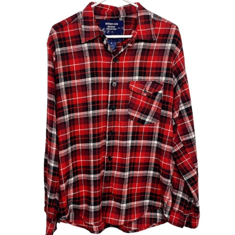 Bottoms Out Plaid Long Sleeve Button Down Shirt Red White and Black Size Medium